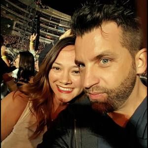 Meet your Posher, Christina